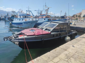 tour in barca a Palermo intera giornata con pranzo